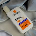 لاروش پوزای ضد آفتاب فلوئید آنتلیوس یو‌وی‌میون 400پلاس مدل(La Roche-Posay Anthelios UVMUNE 400 +SPF 50 )حجم 50میل - تصویر 2