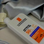 لاروش پوزای ضد آفتاب فلوئید آنتلیوس یو‌وی‌میون 400پلاس مدل(La Roche-Posay Anthelios UVMUNE 400 +SPF 50 )حجم 50میل - تصویر 3