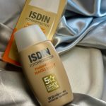 ایزدین ضد آفتاب رنگی فیوژن واتر مجیک لایت مدل ( ISDIN Fotoprotector FusionWater MAGIC LIGHT +SPF 50)حجم50میل - تصویر 4