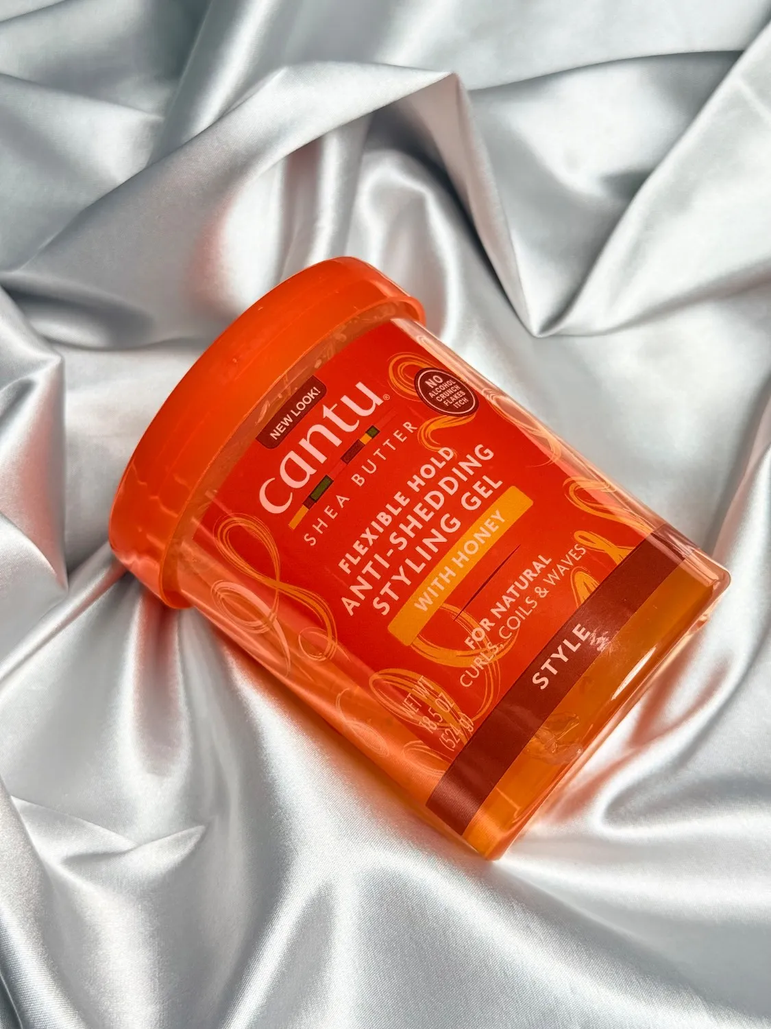 IMG_1732 کنتو ژل حالتدهنده ضد ریزش و انعطافپذیر مو حاوی عسل و شیباتر (Cantu Shea Butter Flexible Hold Anti-Shedding Styling Gel with Honey .524g)حجم524گرم - تصویر 1